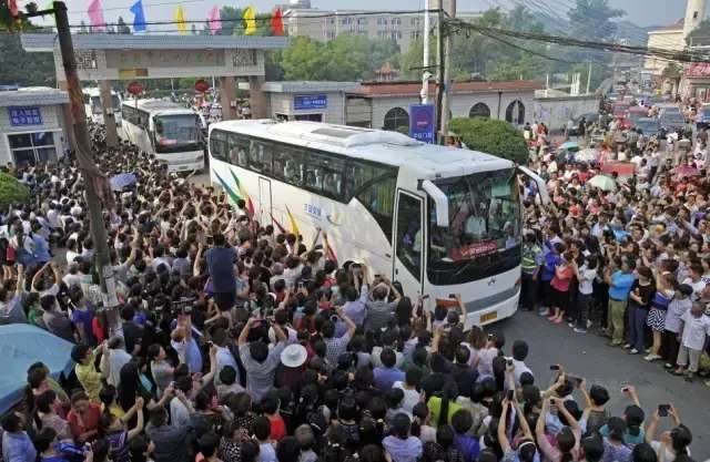 衡水、毛坦厂和人大附 神校学生是怎么学习的?