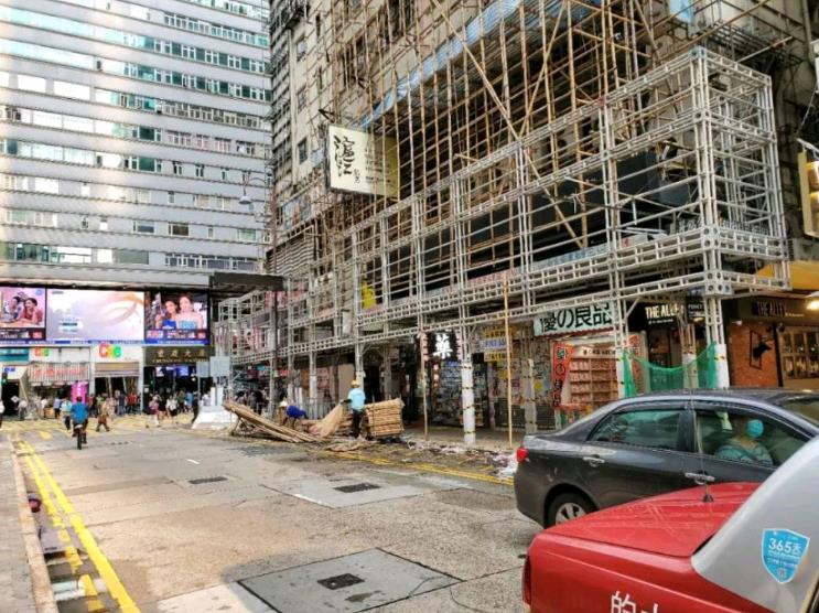 黄金周访港人数暴跌99％！香港街头繁华不再2.jpg