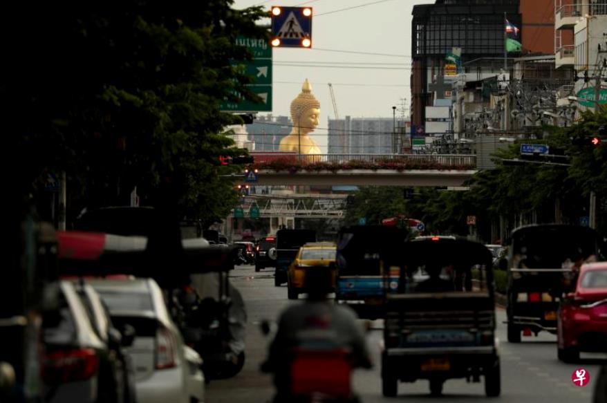 泰国从28日起收紧曼谷和周边五个府的防疫措施