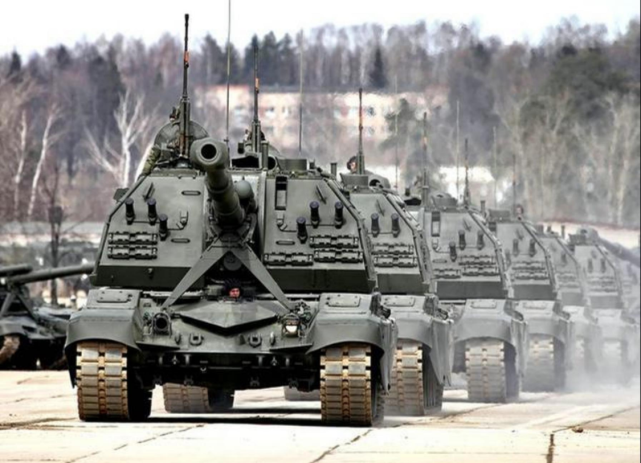 俄罗斯陆军已经形成了一套自己的非常独特的重型炮兵装备体系