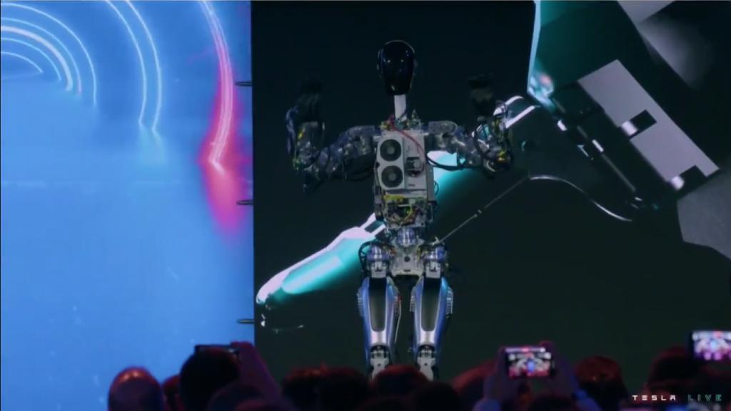 特斯拉AI日看点直击: 机器人能为未来做什么?
