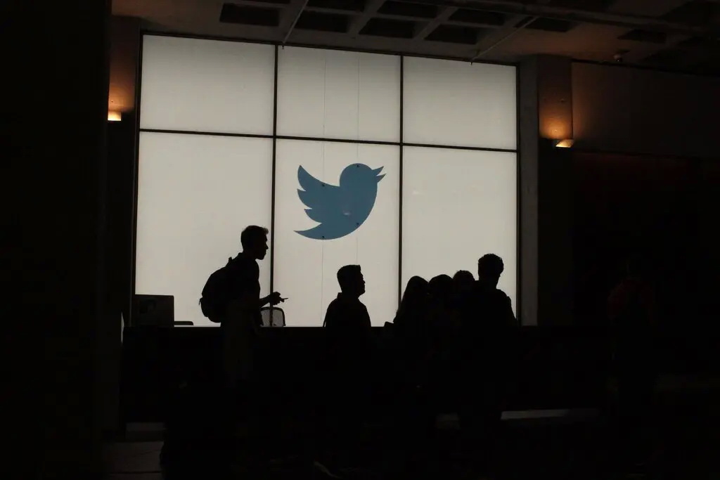 推特员工离开该公司在旧金山的总部